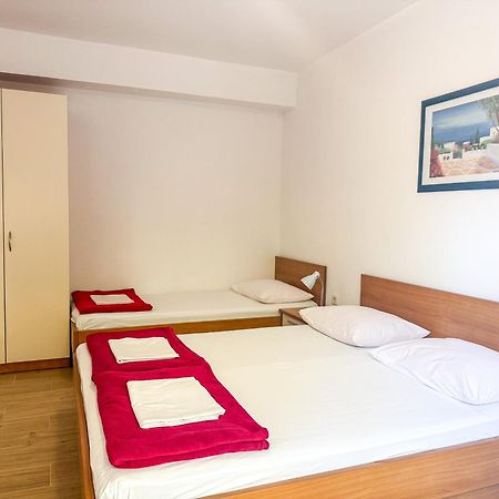 Niko Apartments Drvenik  Bagian luar foto