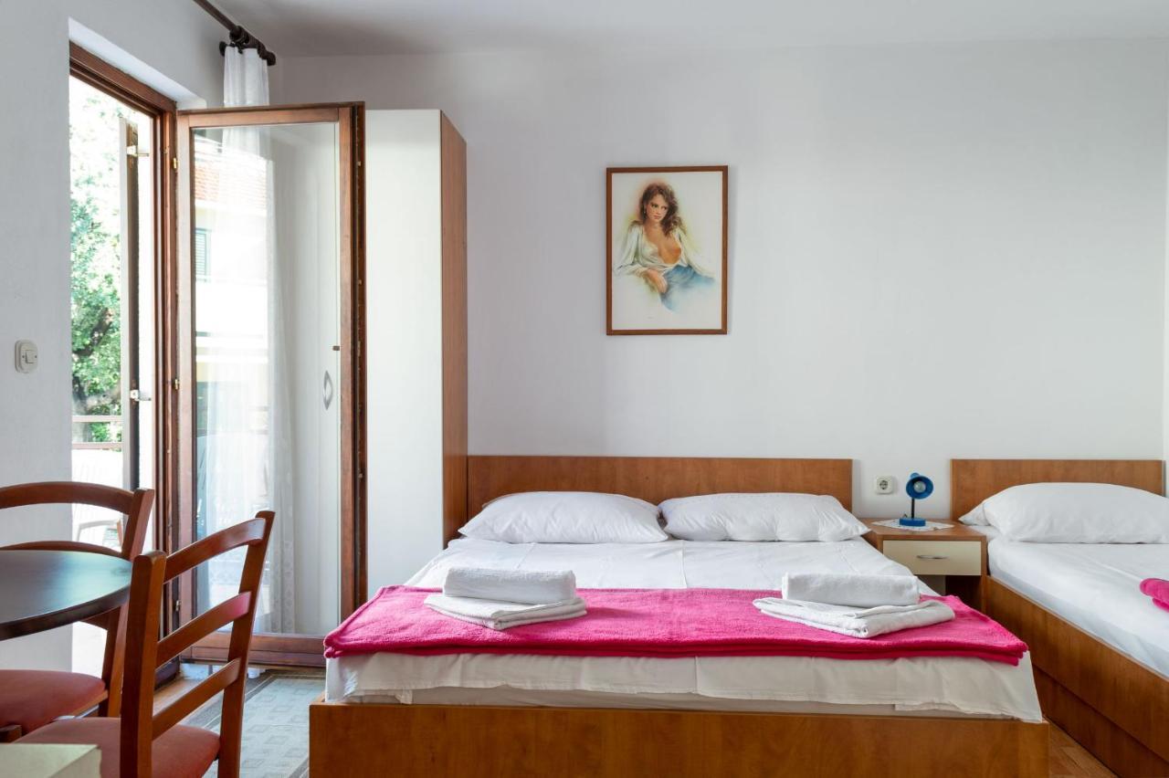 Niko Apartments Drvenik  Bagian luar foto