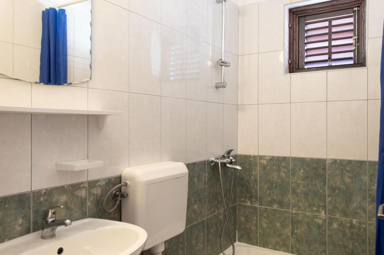 Niko Apartments Drvenik  Bagian luar foto