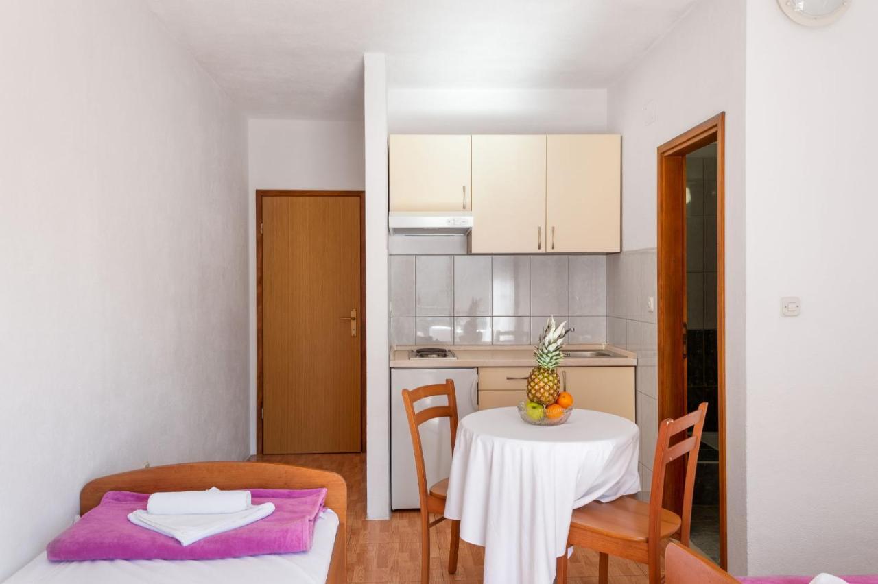 Niko Apartments Drvenik  Bagian luar foto
