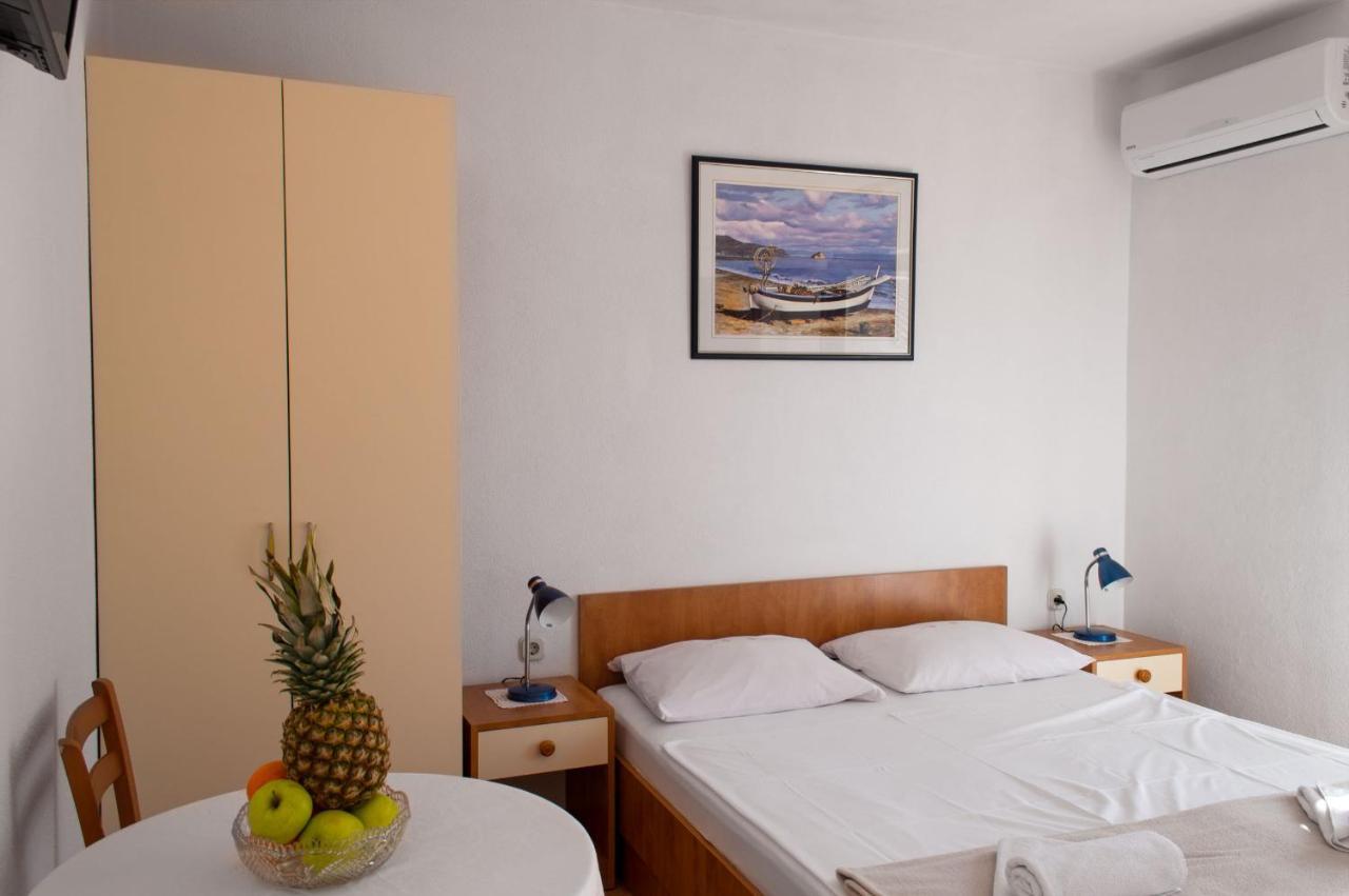 Niko Apartments Drvenik  Bagian luar foto