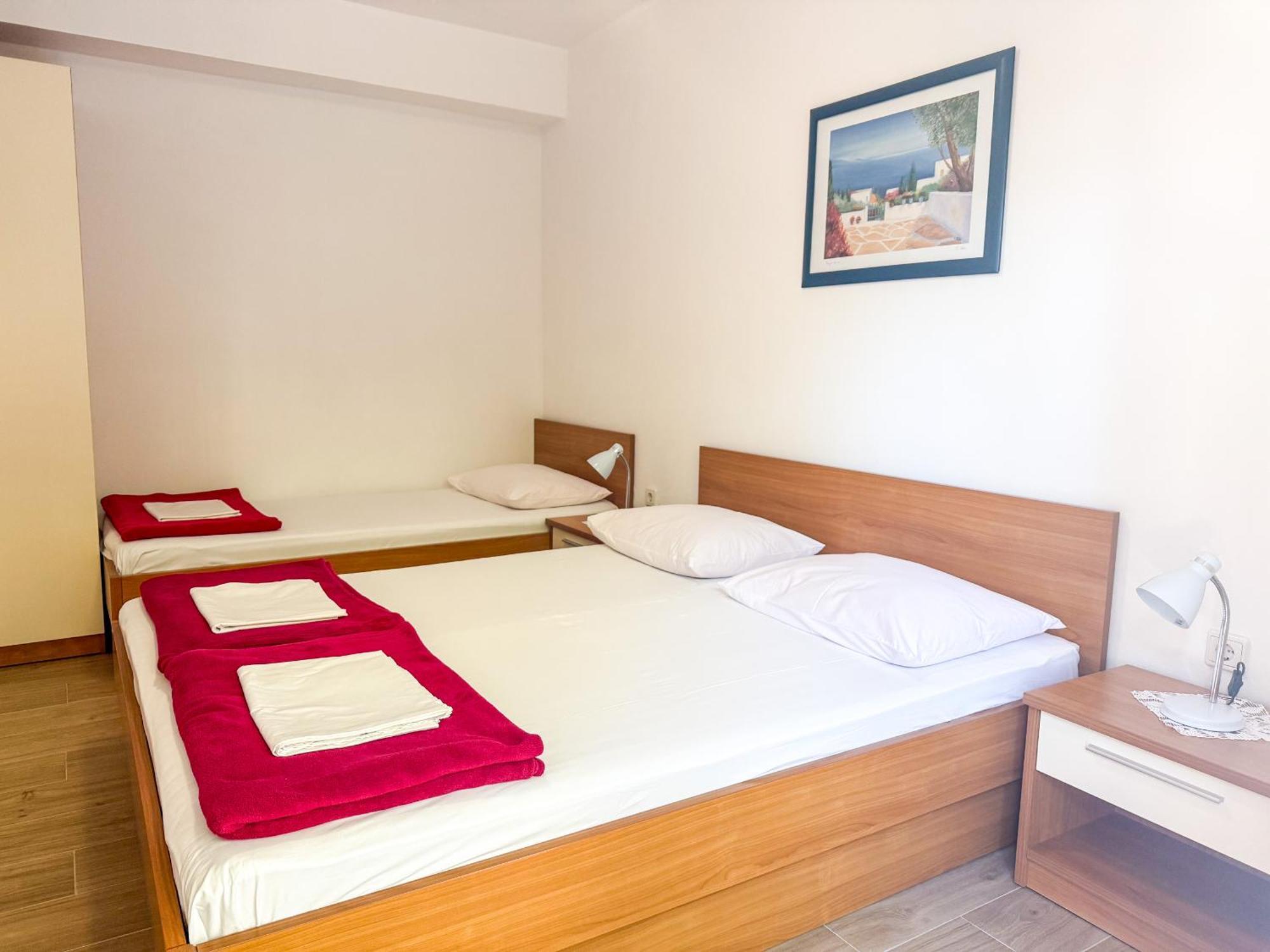 Niko Apartments Drvenik  Bagian luar foto