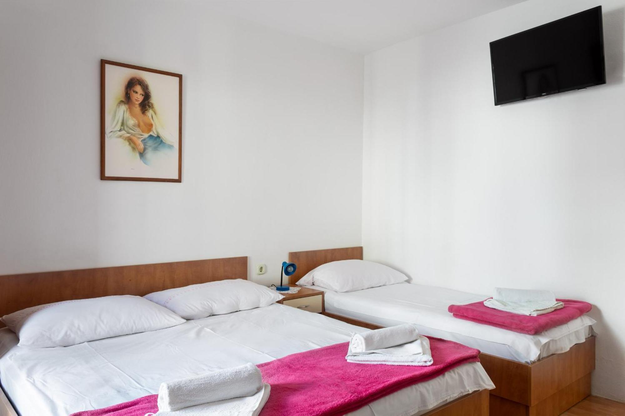 Niko Apartments Drvenik  Ruang foto